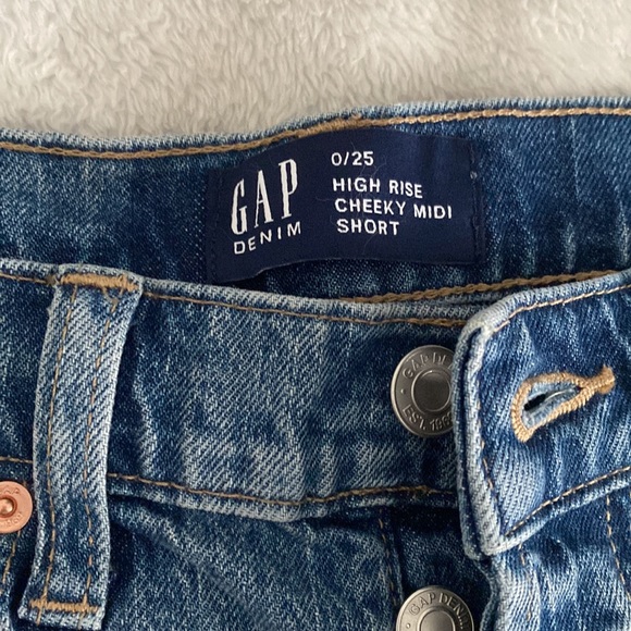 Gap high waist shorts - Picture 3 of 4